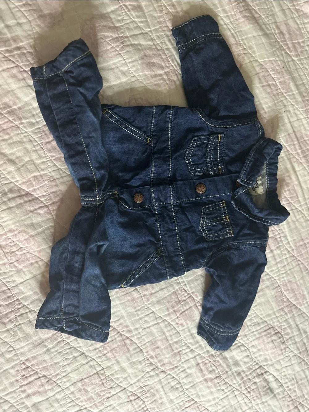 Baby BGosh 💟 piece